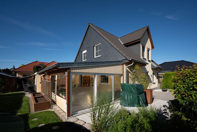 Einfamilienhaus mit Wintergarten